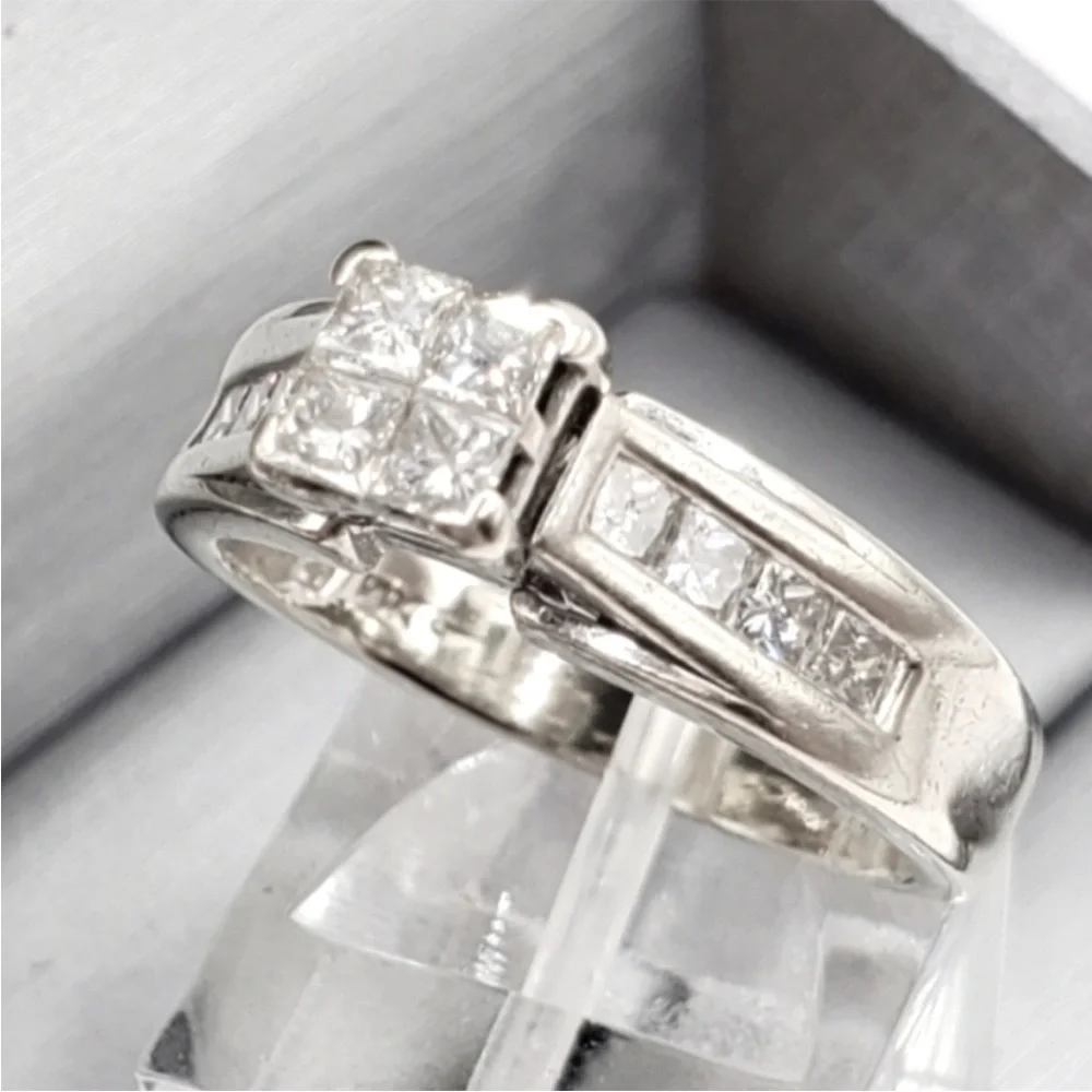 14k Solid White Gold Genuine Diamond Ring